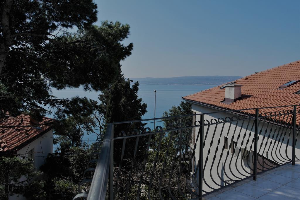 Apartments Laci Crikvenica Exterior foto
