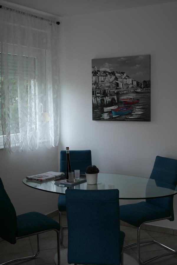 Apartments Laci Crikvenica Exterior foto